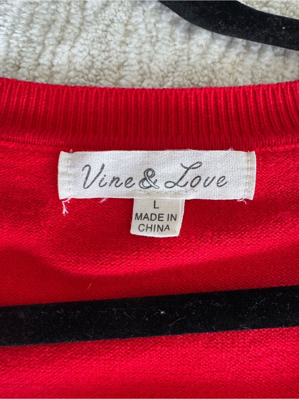 NWT Vine & Love Fine Gauge Puff Sleeve Sweater | Red V-Neck Knit - Picture 4 of 6